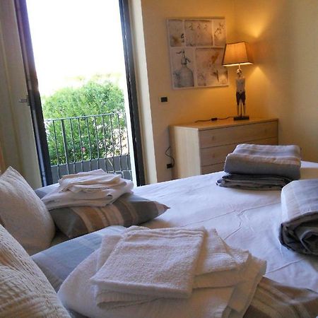 Garda Dreams Apartment Torri Del Benaco Extérieur photo