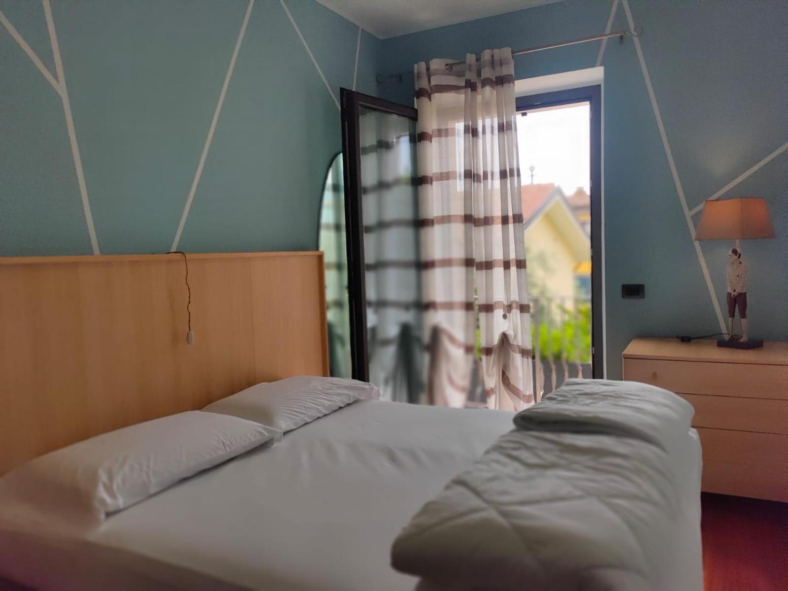 Garda Dreams Apartment Torri Del Benaco Extérieur photo