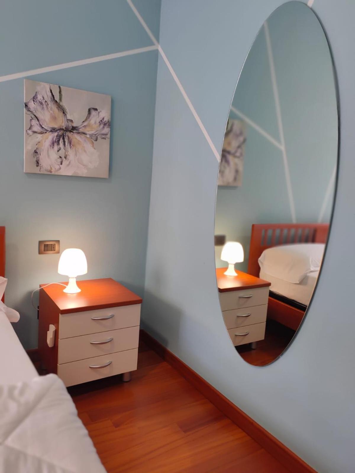Garda Dreams Apartment Torri Del Benaco Extérieur photo