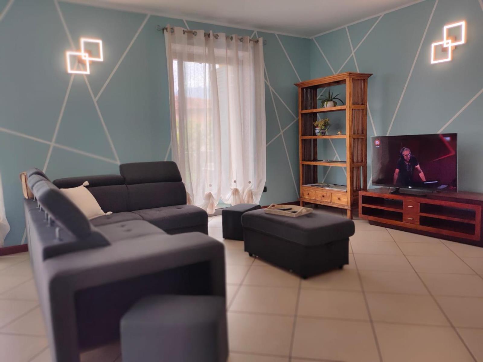 Garda Dreams Apartment Torri Del Benaco Extérieur photo