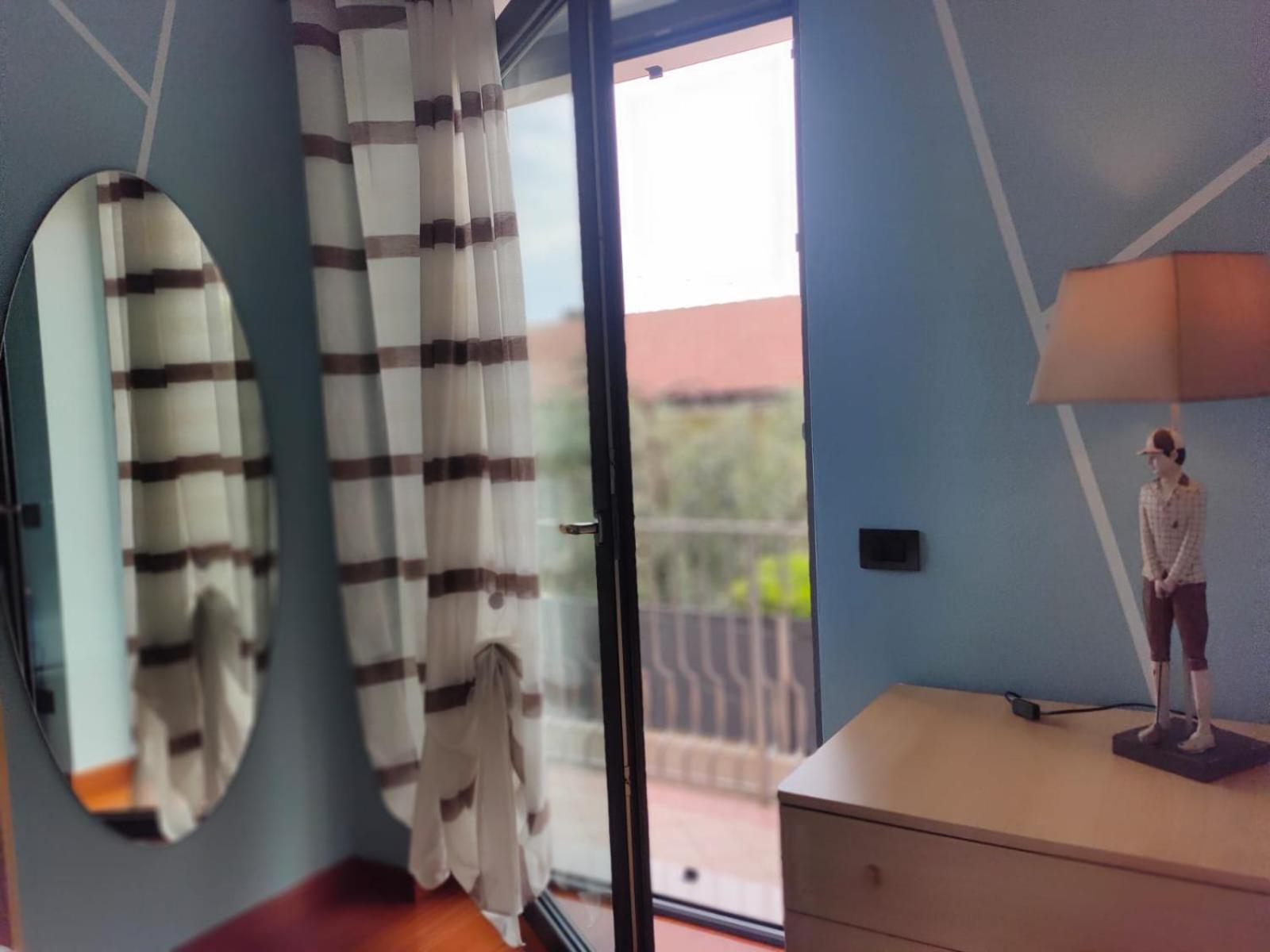 Garda Dreams Apartment Torri Del Benaco Extérieur photo